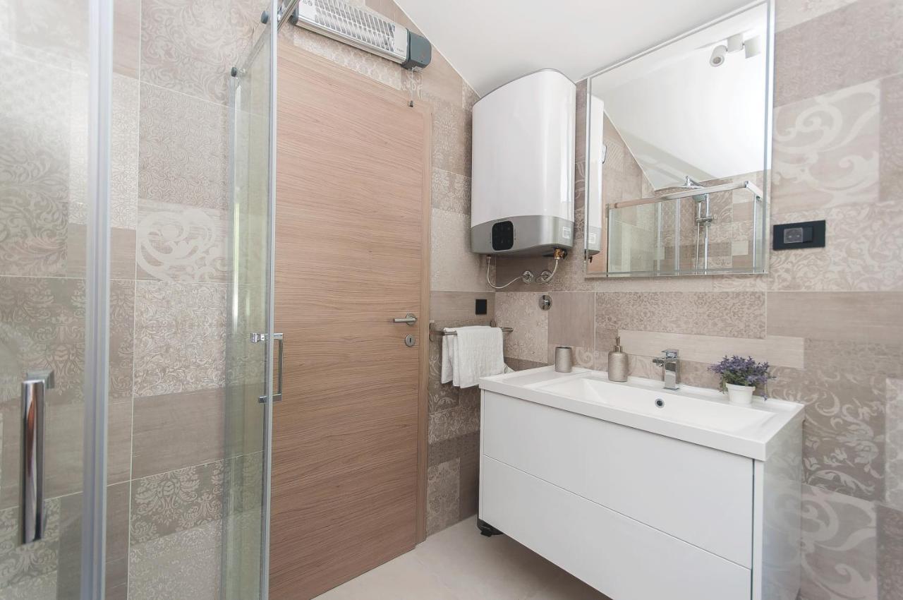 Xxl Villa Vista - Heated Pool Lokva Rogoznica Ngoại thất bức ảnh